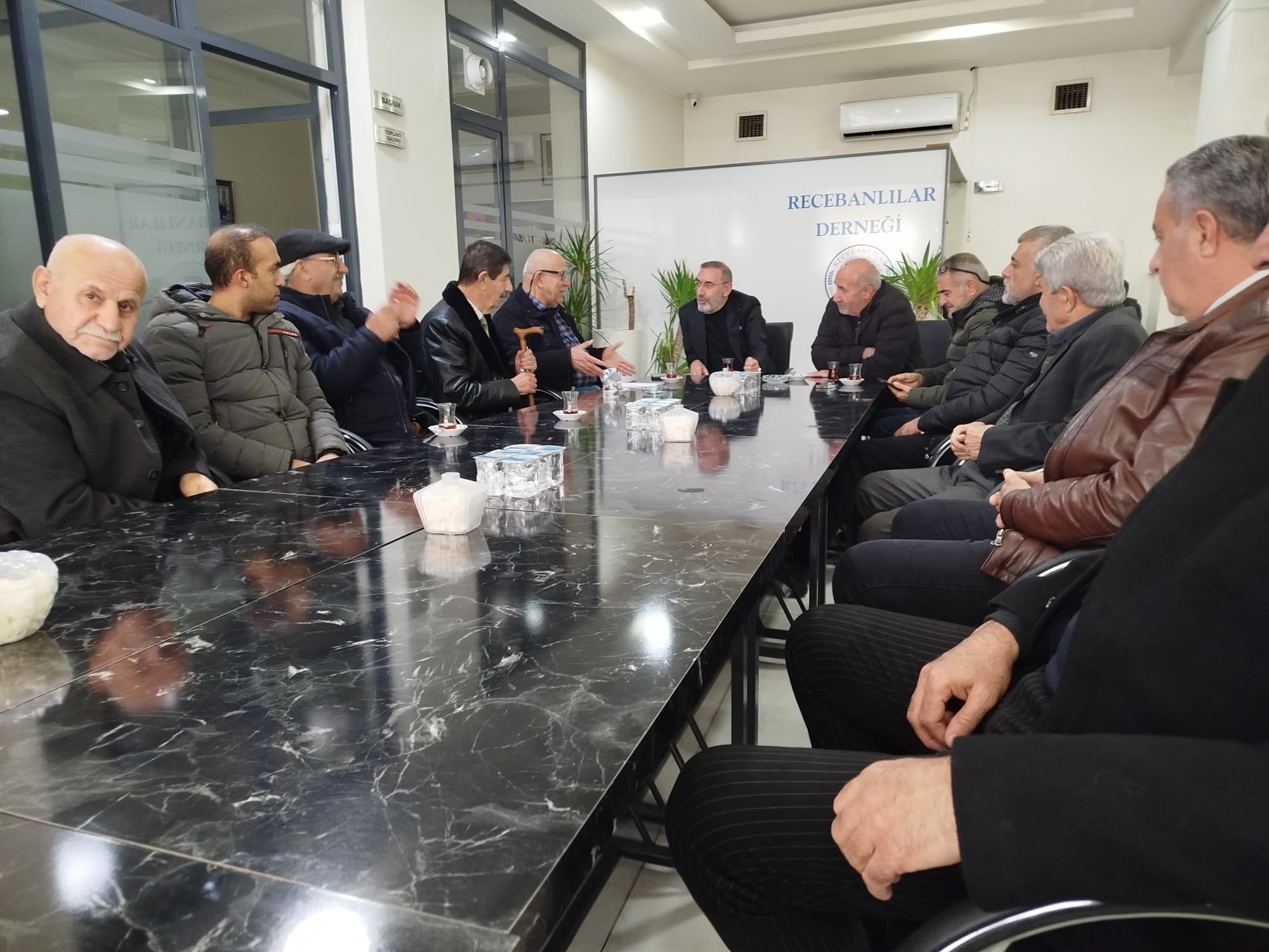 PWK’den Yerel Derneklerle Temas