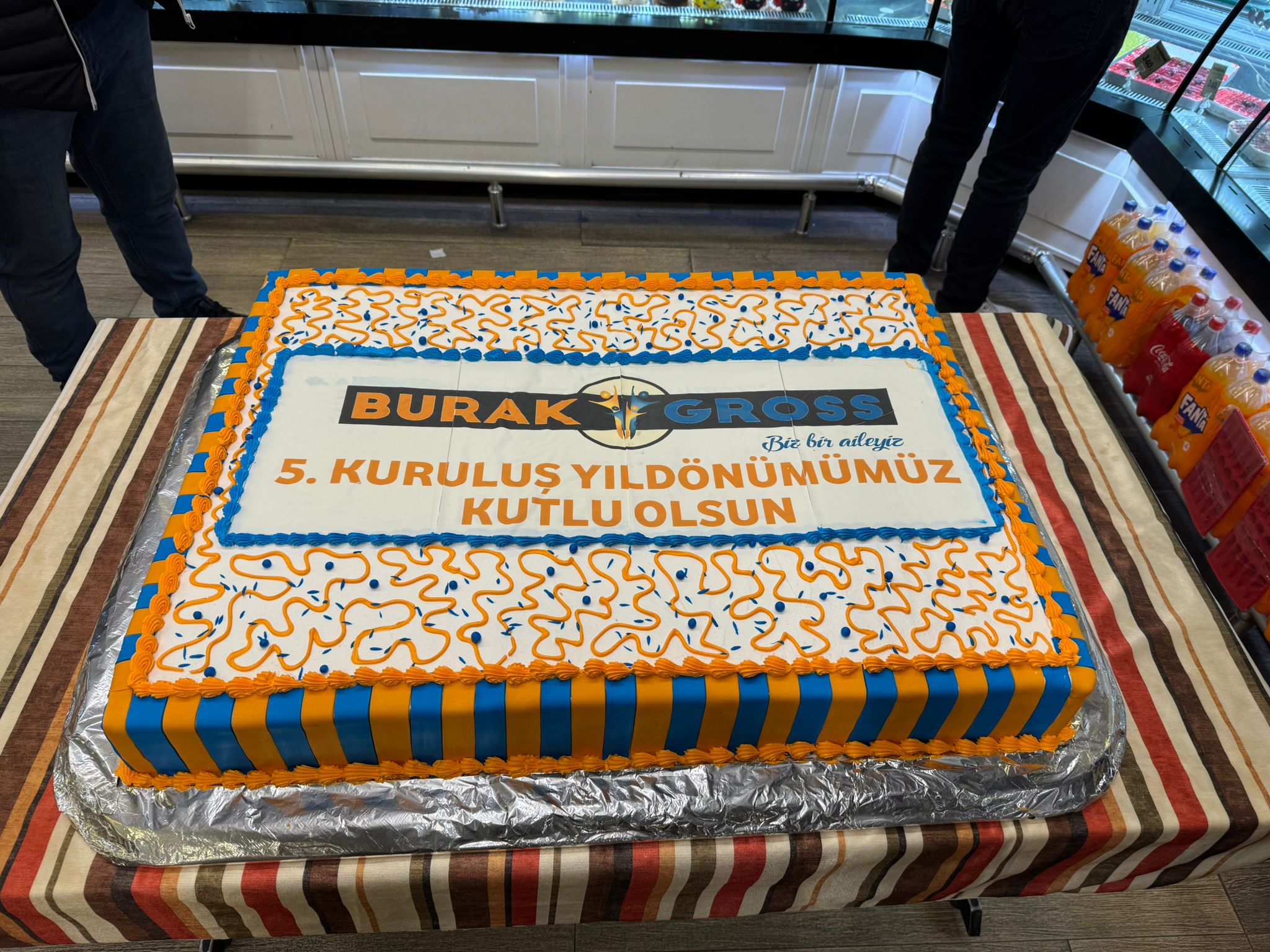 Burak Gross 5. Yılını Coşkuyla Kutladı