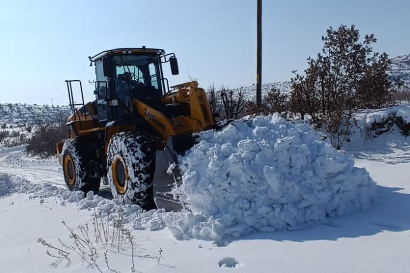 Kırsalda 4 Bin 635 Kilometre Yol Ulaşıma Açıldı