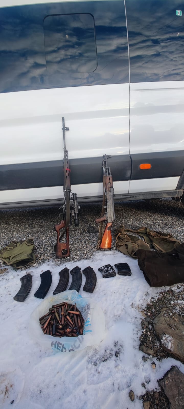 Uzun Namlulu Silahlar Ele Geçirildi