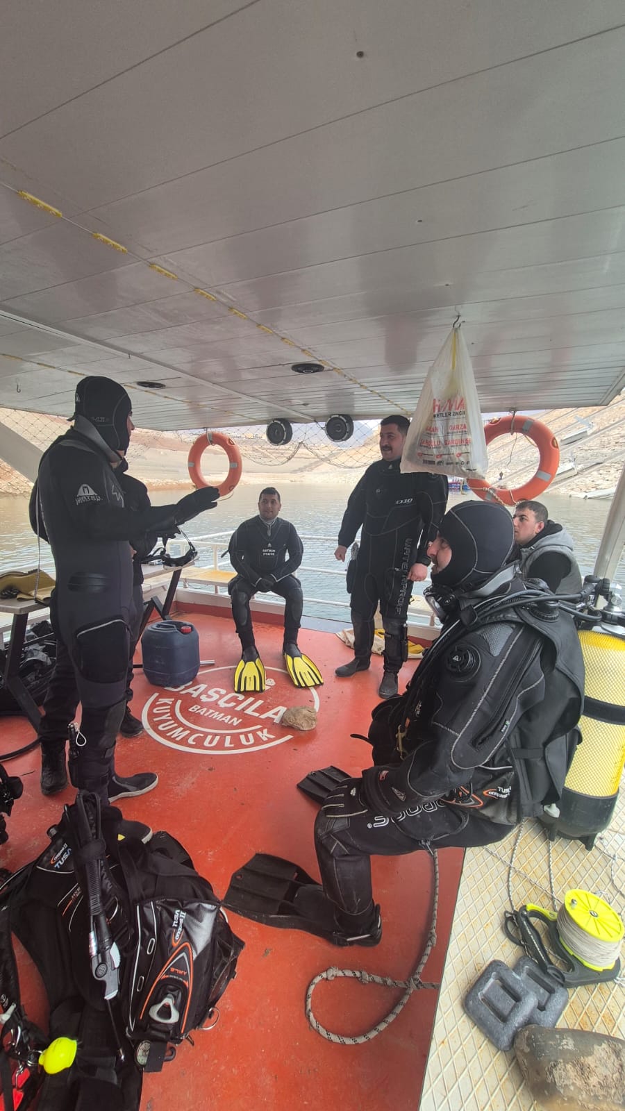 Sualtı Ekiplerinden -10 Derecede Tatbikat