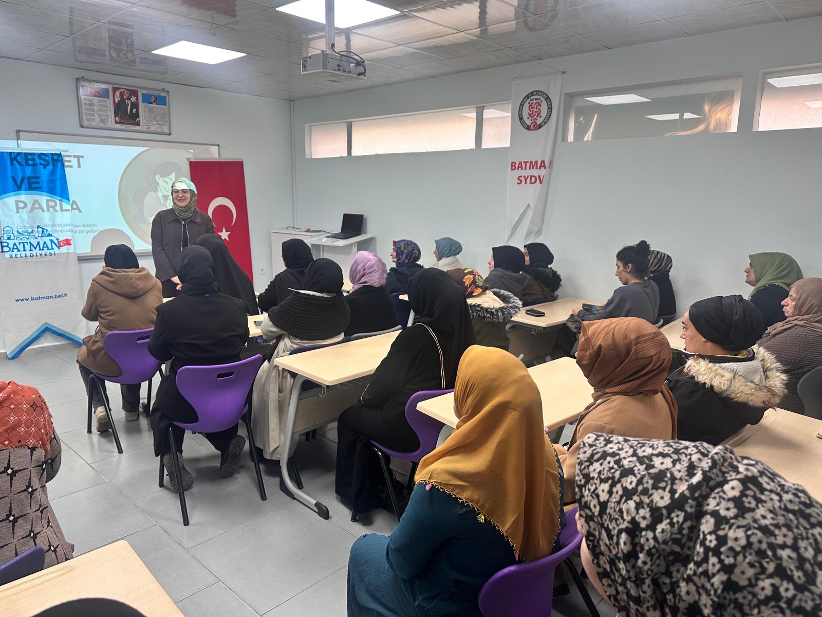 Keşfet ve Parla Projesi Sürüyor