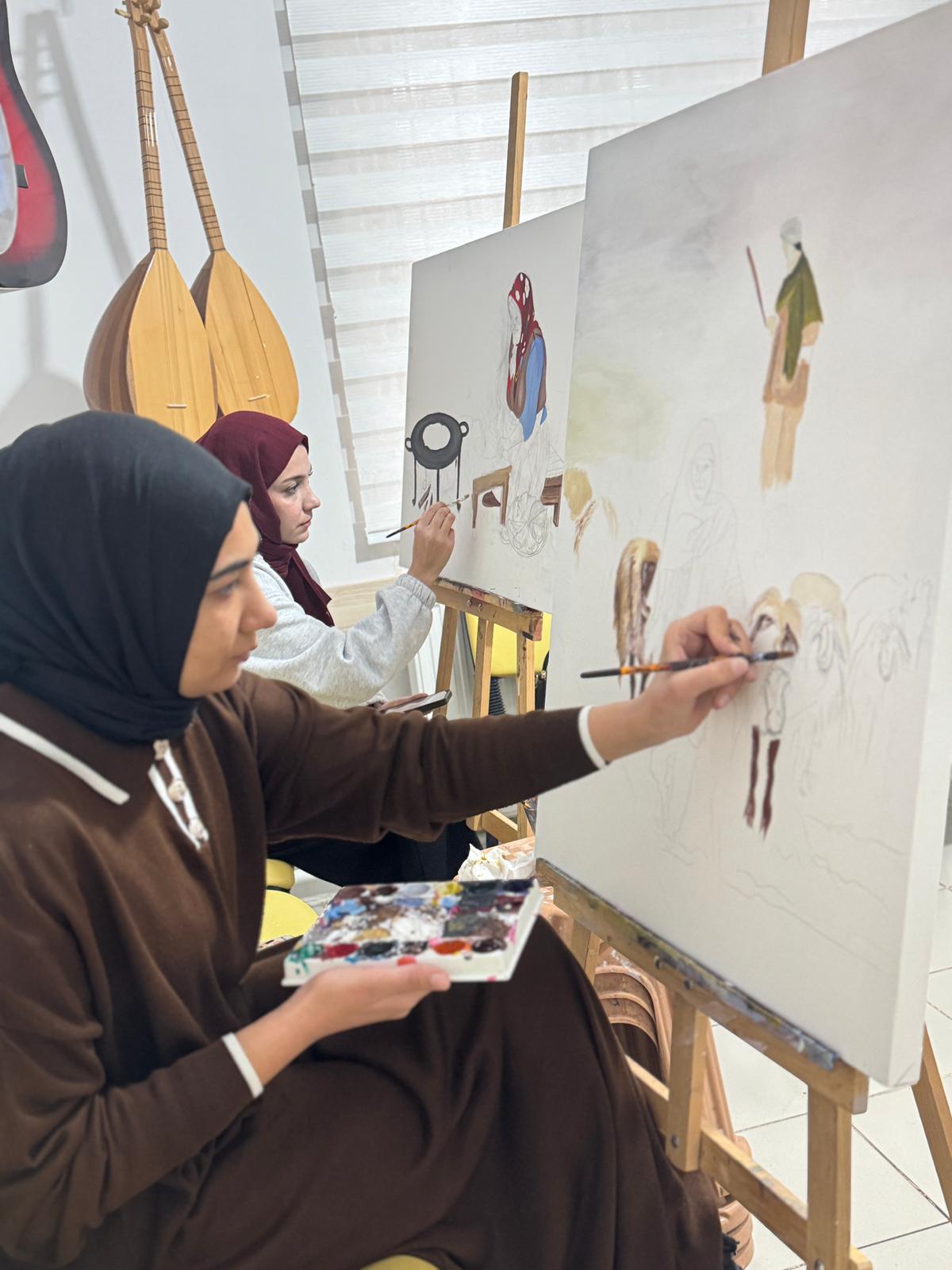 Güneykent ADEM’de Sanat Kursları Devam Ediyor