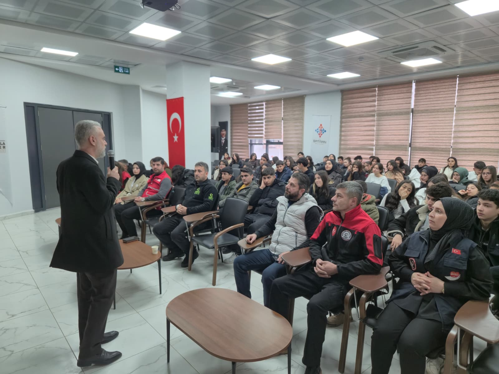 Öğrenciler STK’larla Buluştu