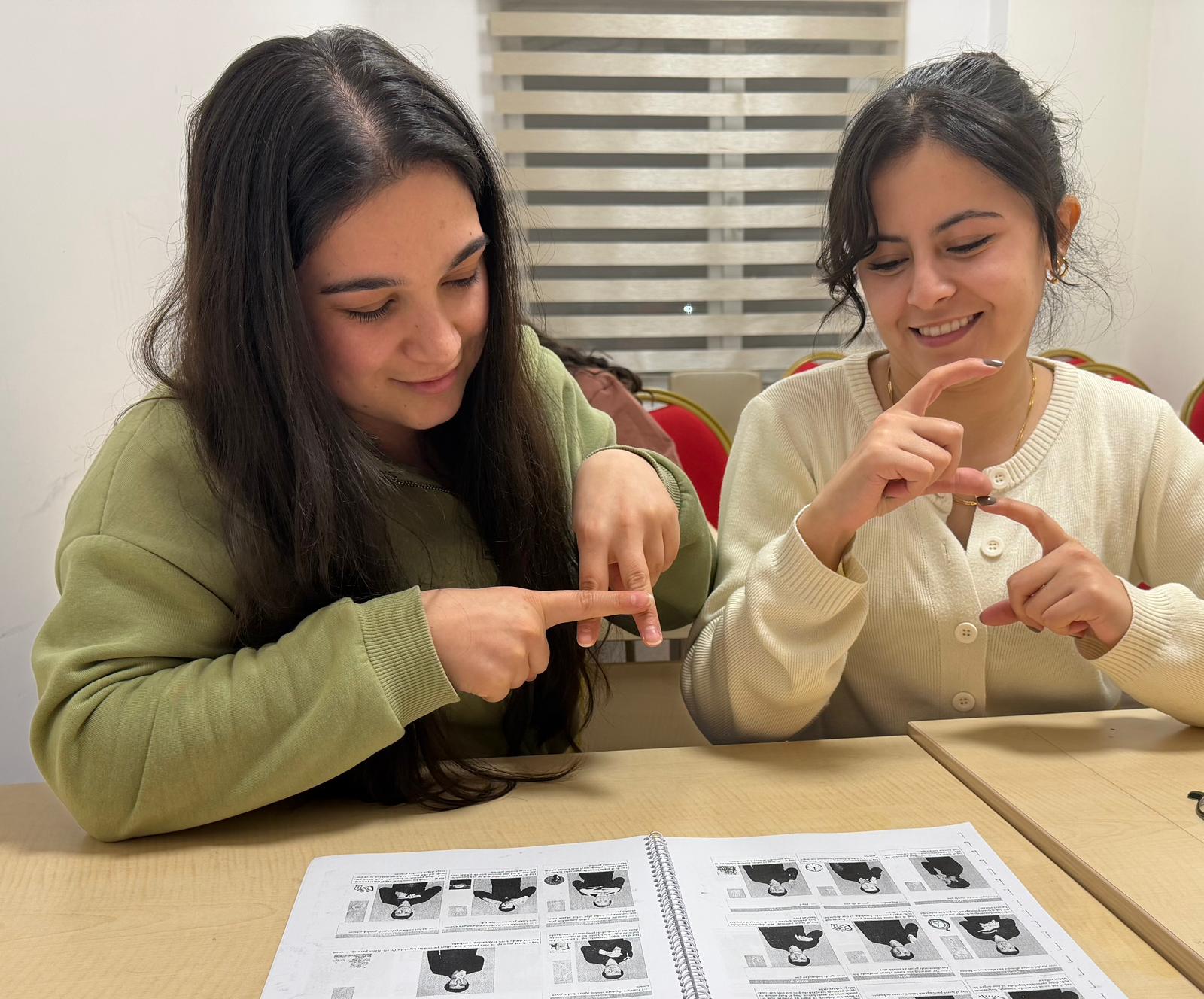 İşaret Dili Kursu İlgi Görüyor