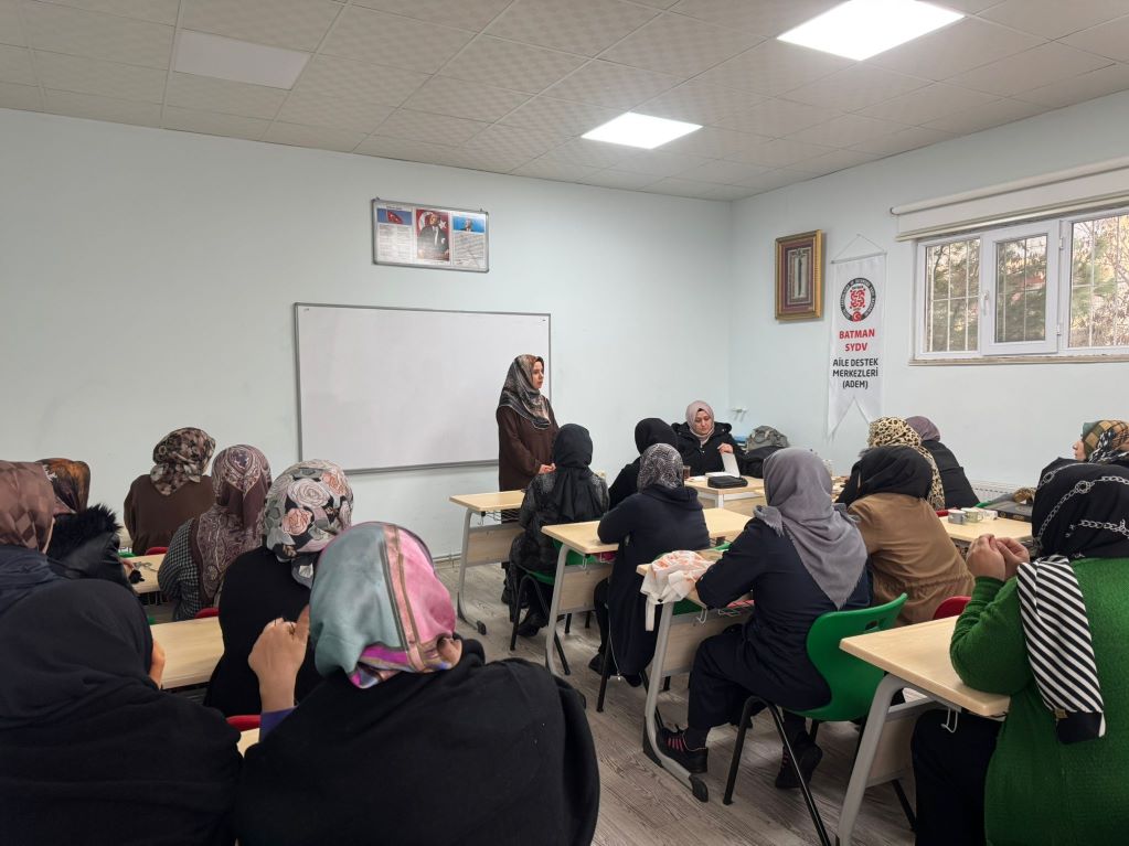 Kur’an kurslarına yoğun ilgi