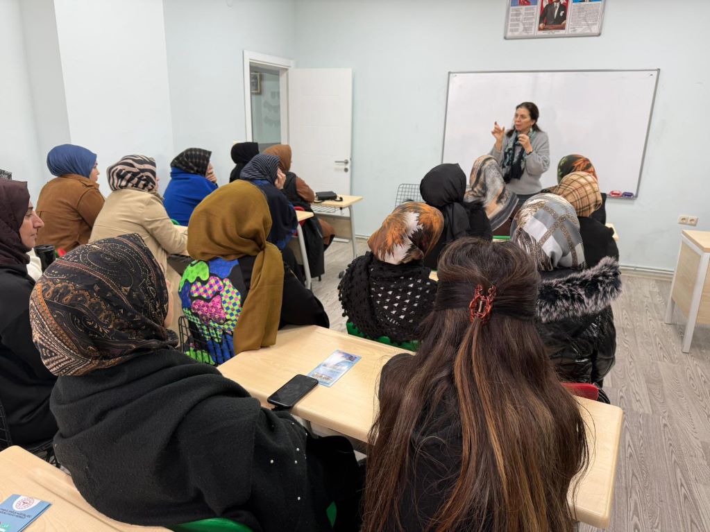 Kadınlara Serviks Kanseri Taraması