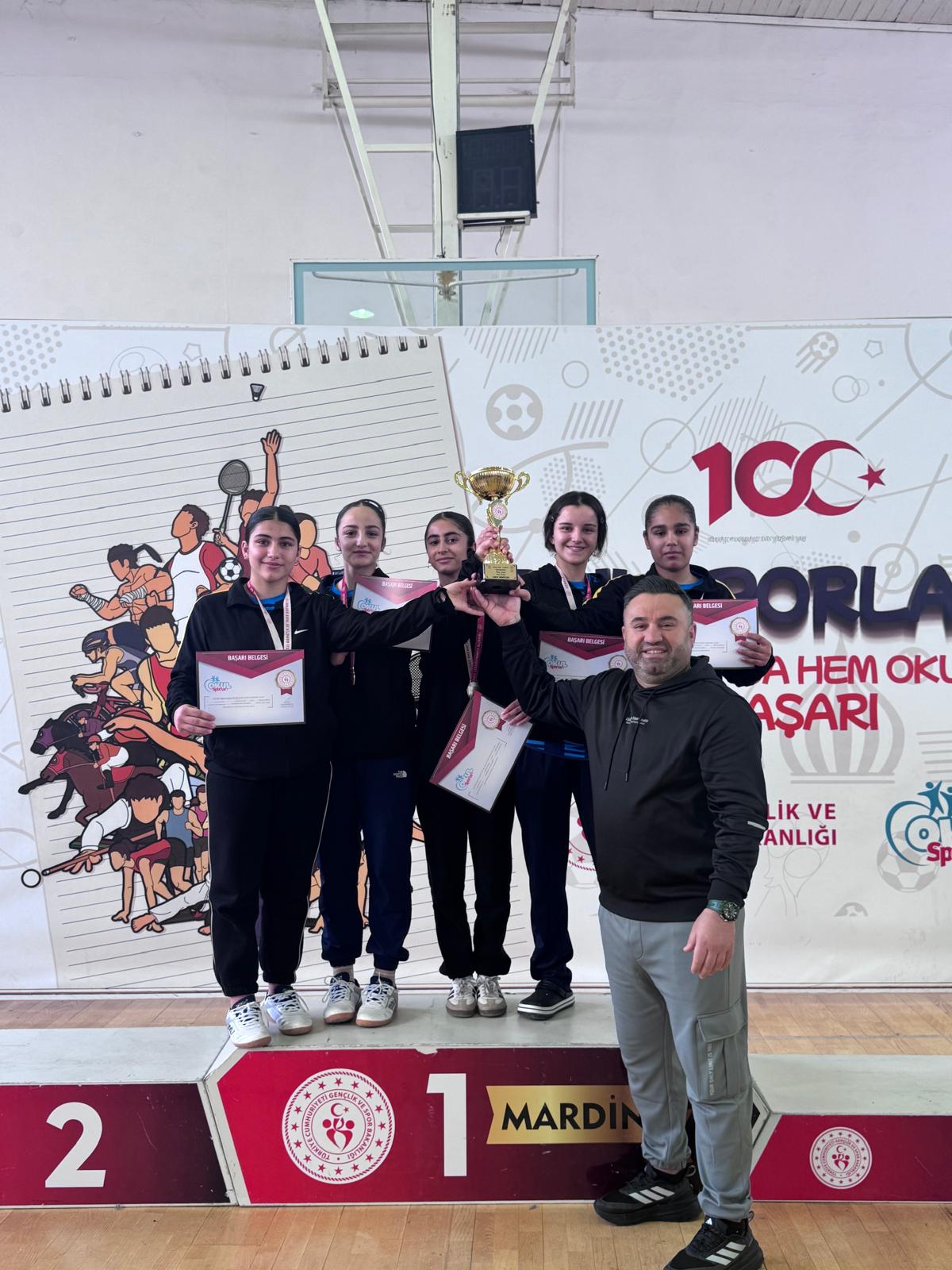 Batman Spor Lisesi Türkiye Finallerine Yükseldi