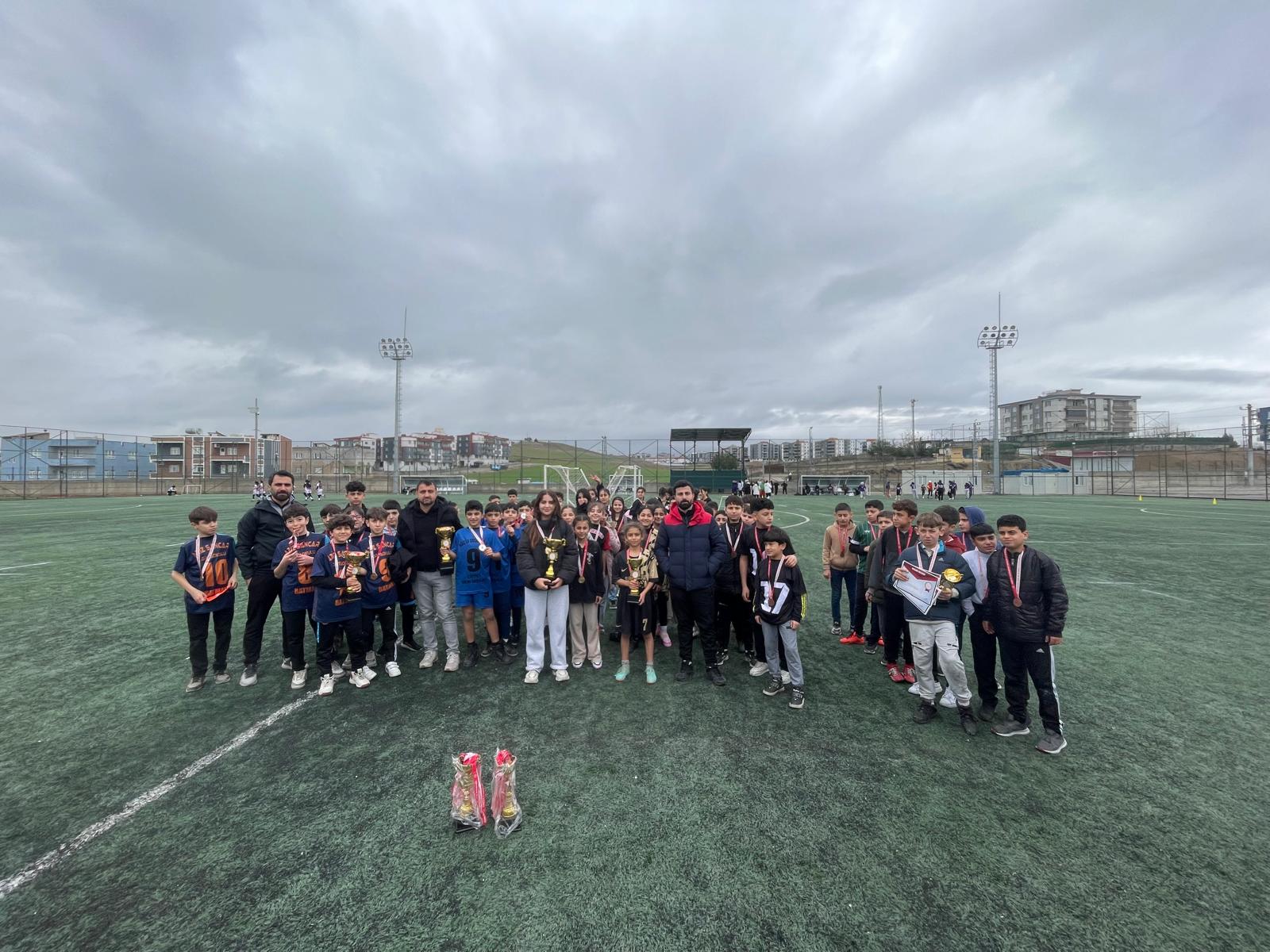 Küçük Ragbicilerde İl Şampiyonları Belli Oldu