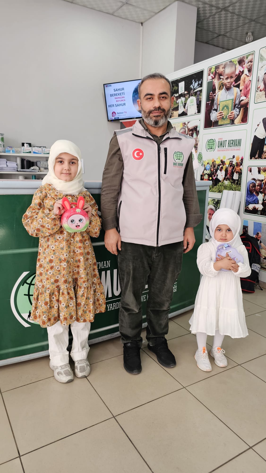 Minik Yüreklerden Gazze’ye Destek