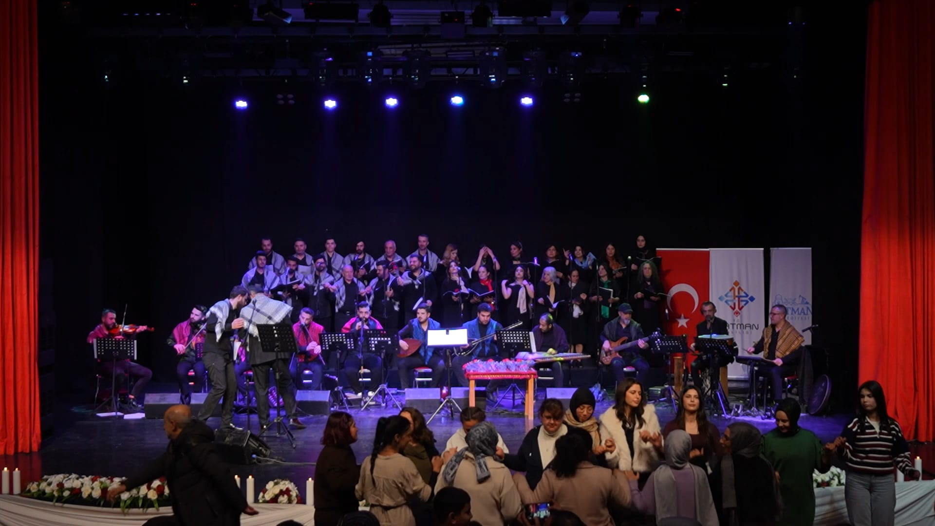 “Halk Müziğiyle Gönüller Şenlendi”