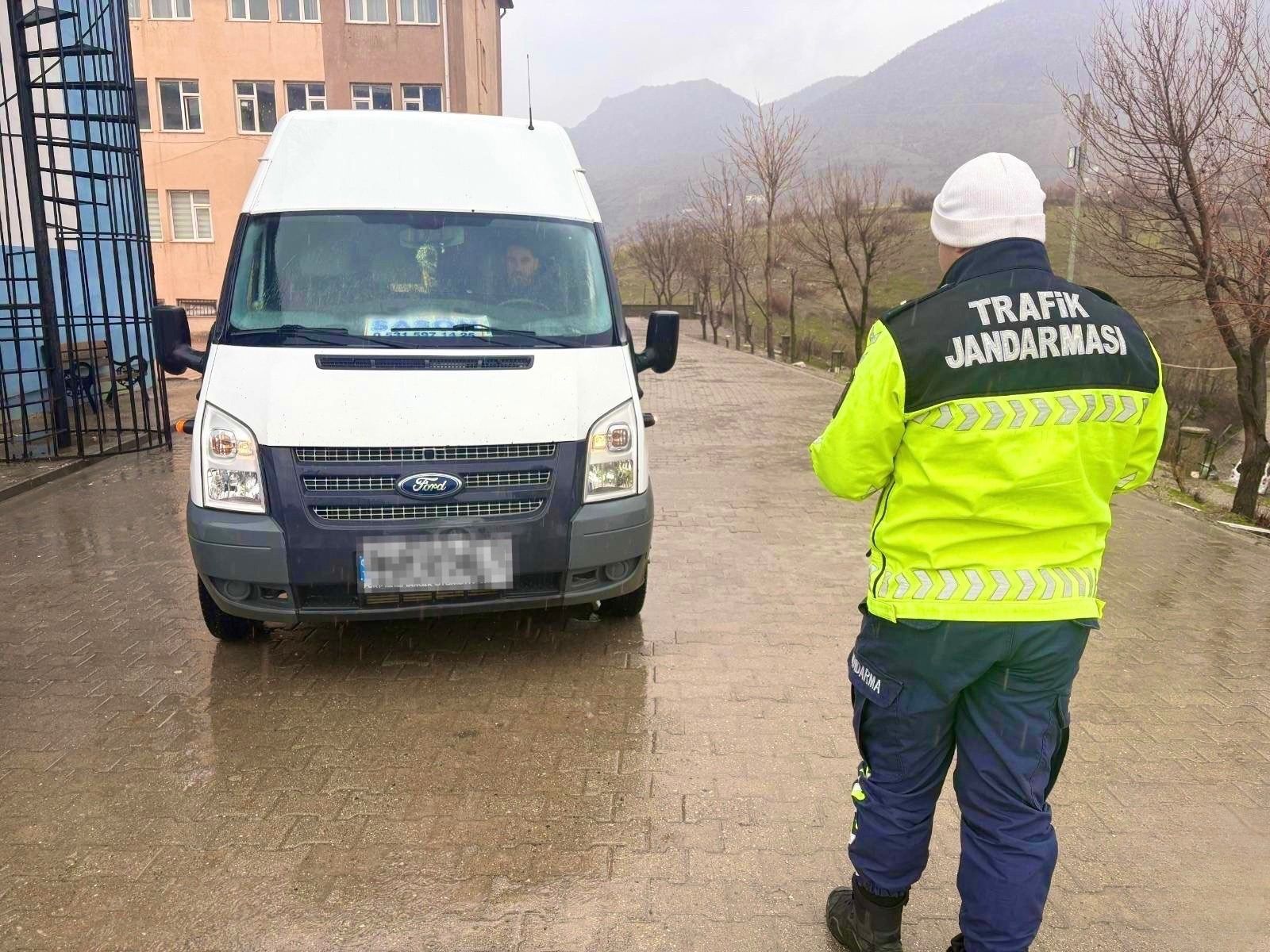Öğrenci Servisleri Mercek Altında