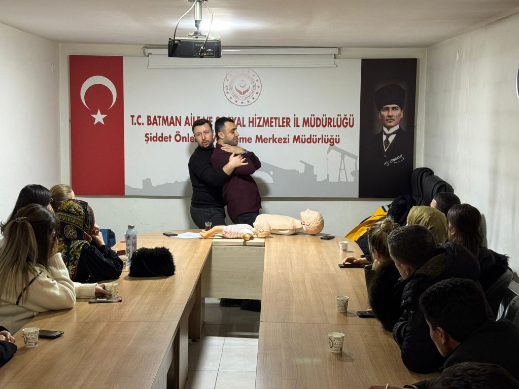 ŞÖNİM Personeline İlk Yardım Eğitimi Verildi