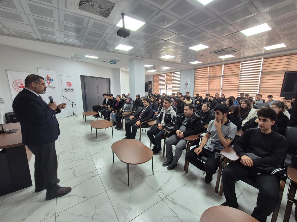 Öğrencilere Toplumsal Değerler Anlatıldı